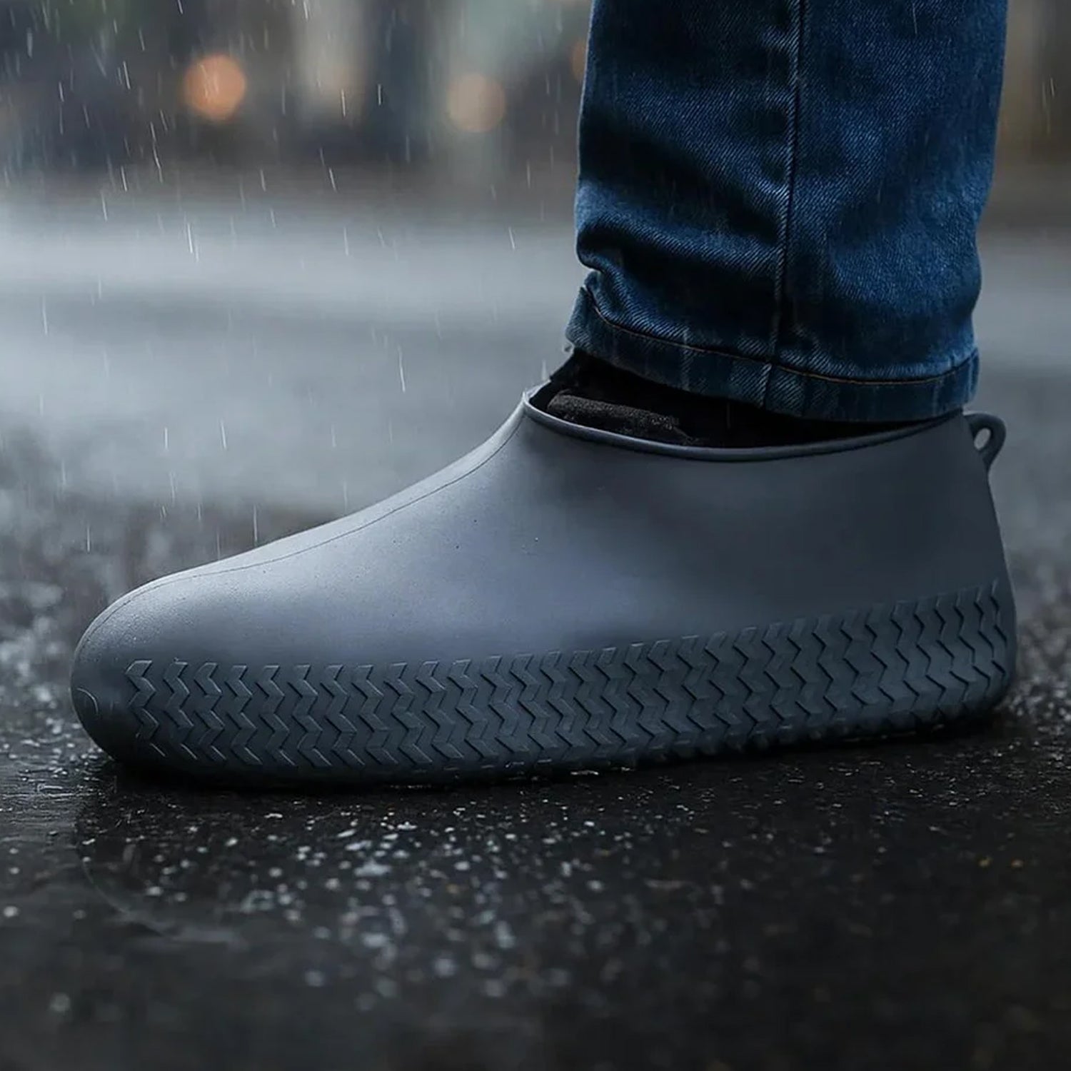 Waterproof shoe cover rain use