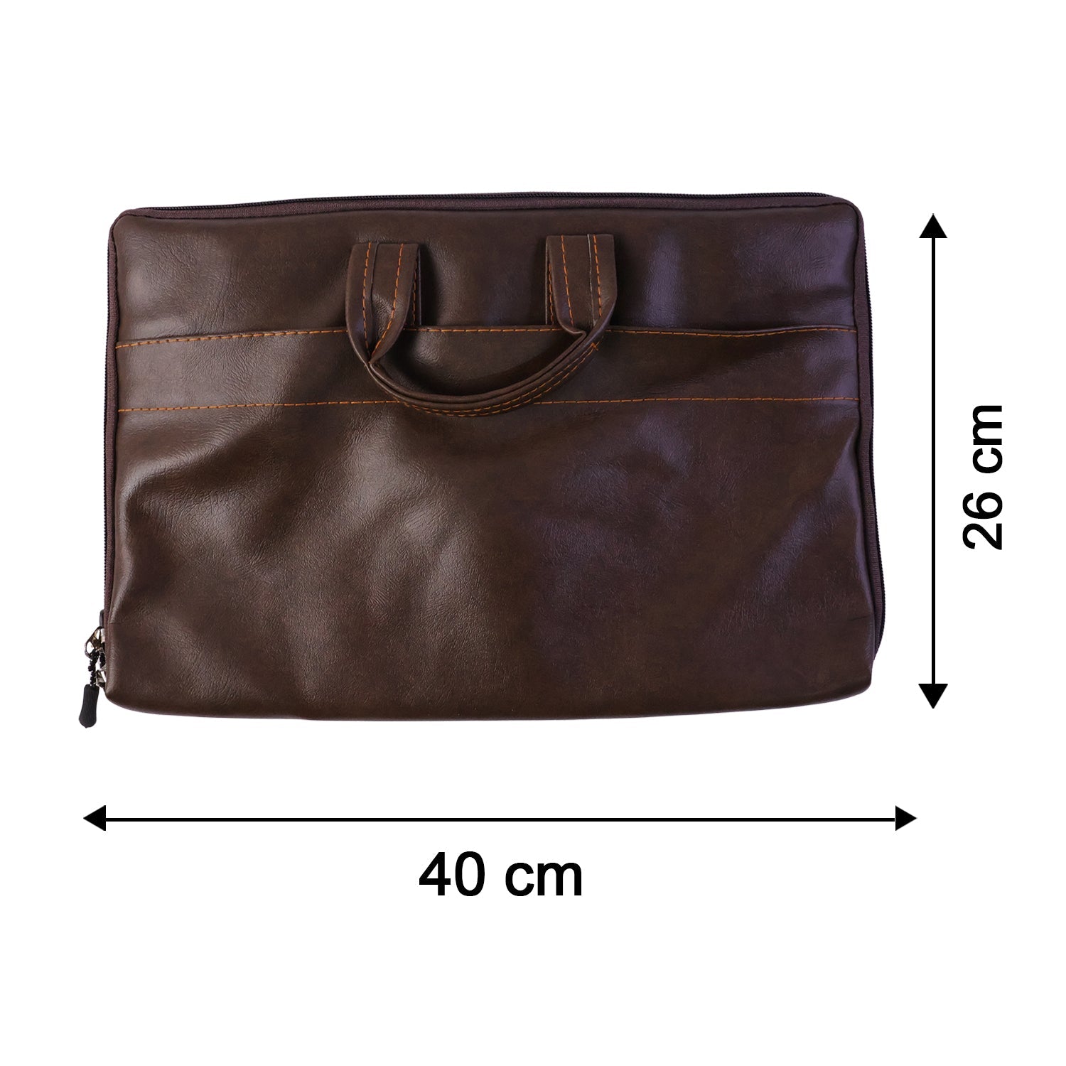 Size comparison image of the 40x26 cm leather laptop bag