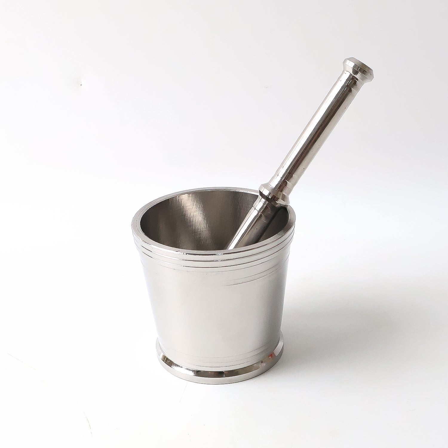 Handheld Manual Spice Crusher