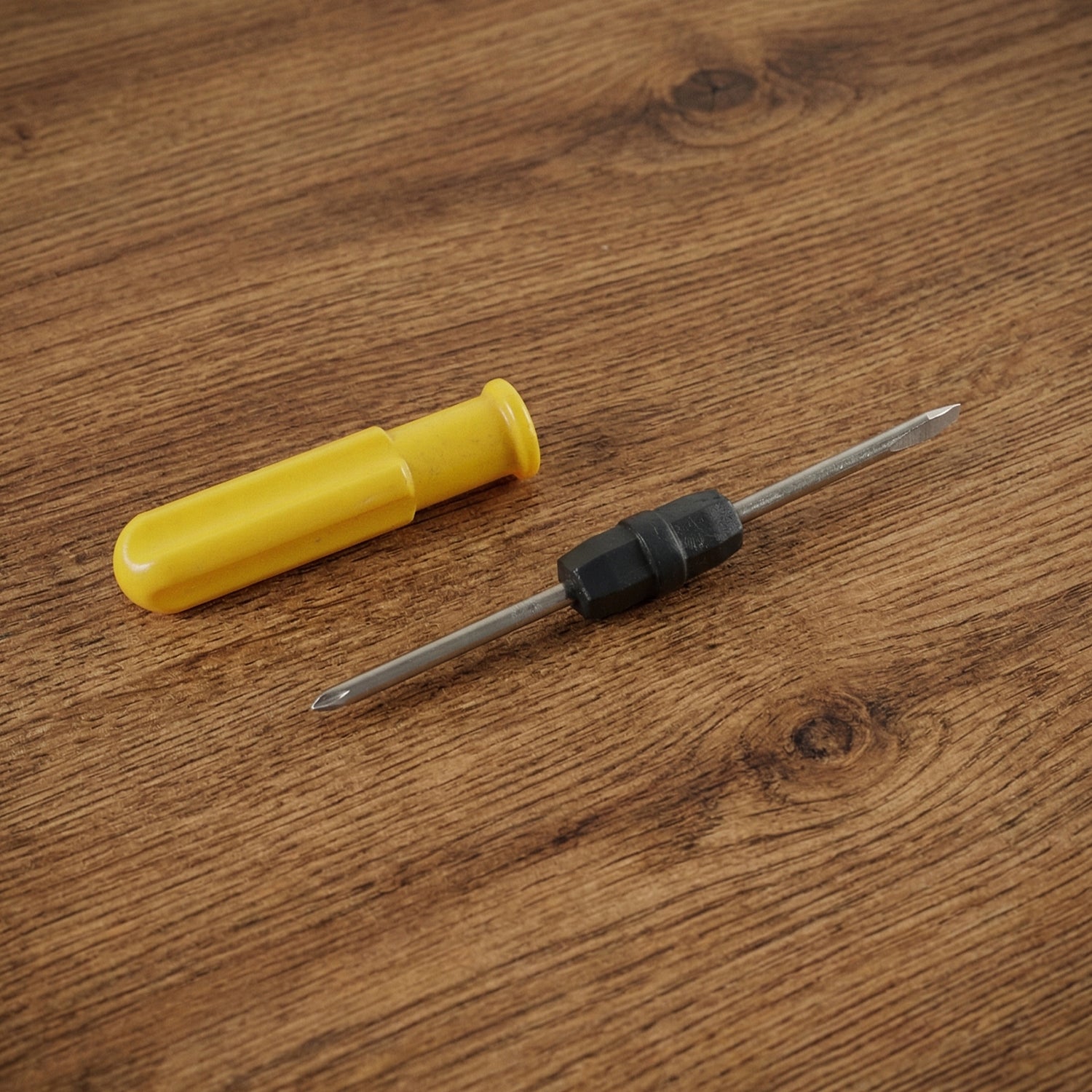 Mini Hardware Tool Kit with Hammer, Screwdriver & Cutter Set