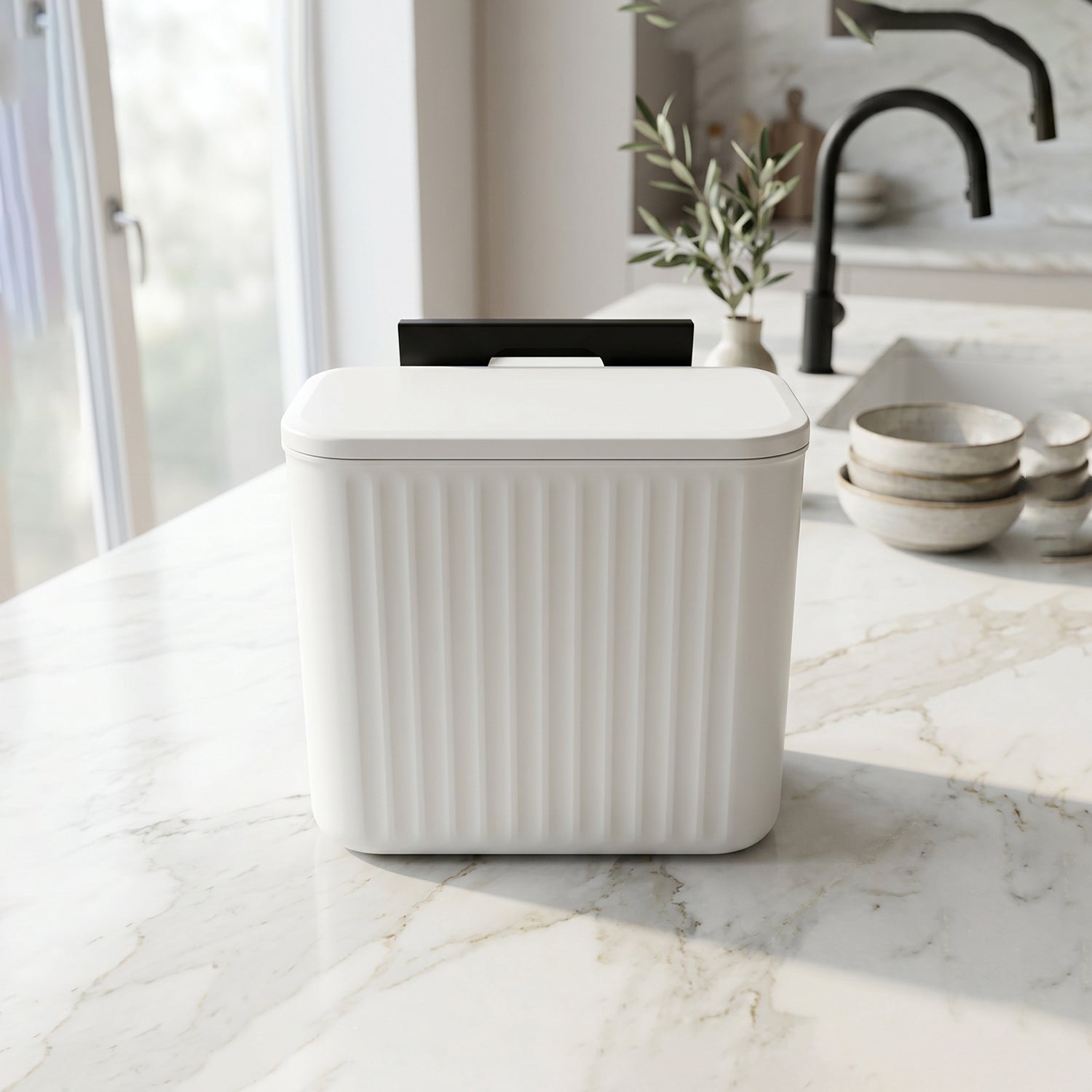 Side View of Compact Kitchen Waste Bin