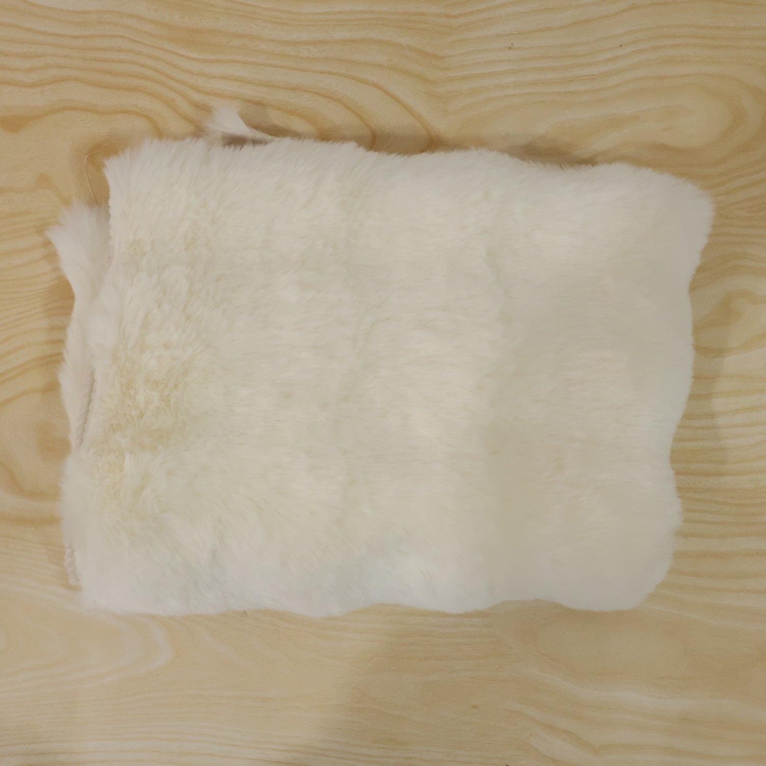 Live photo of soft fluffy faux fur carpet mat