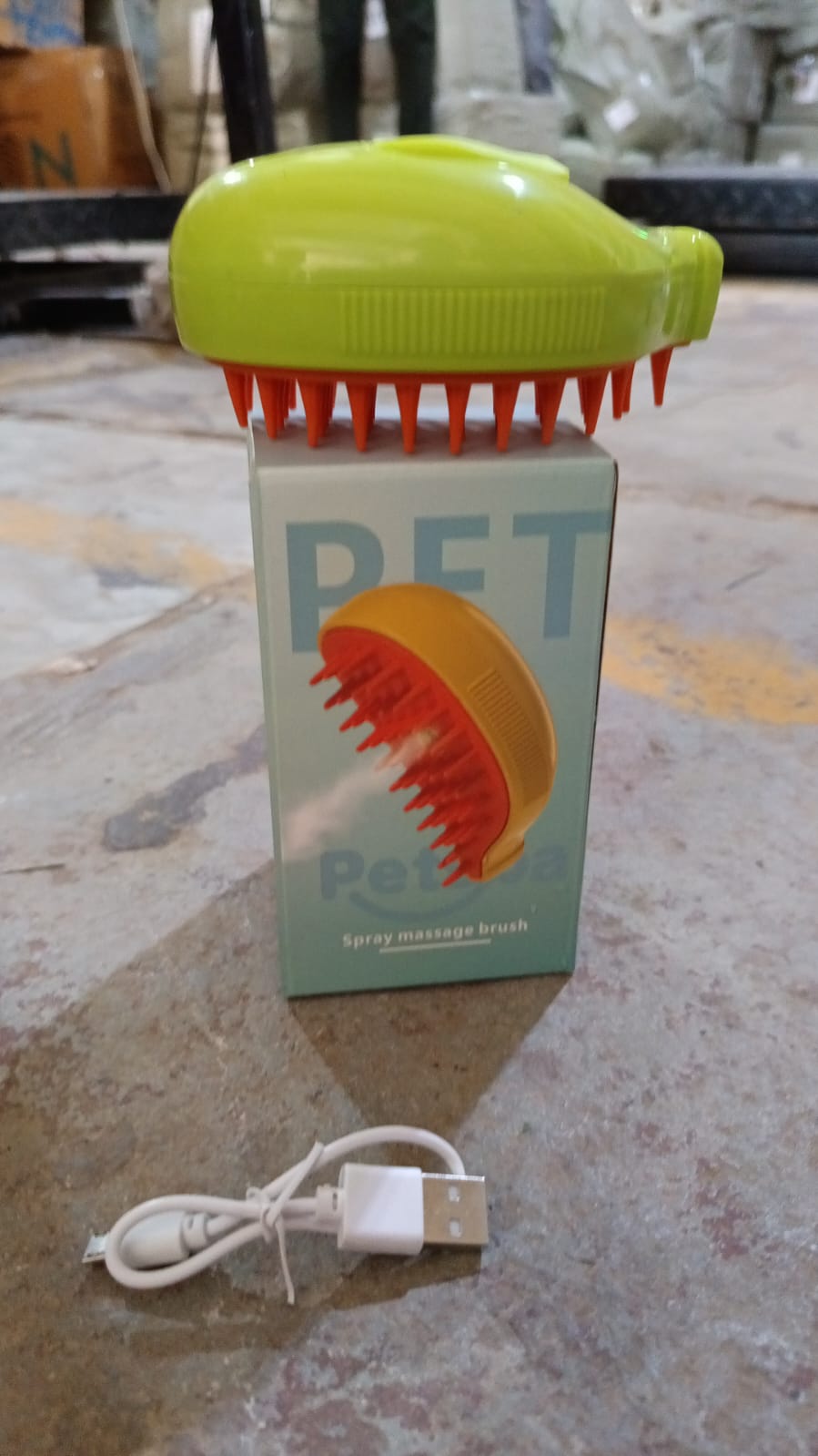 3-in-1 Cat Steamy Brush â€“ Self-Cleaning Pet Grooming & Hair Removal Comb