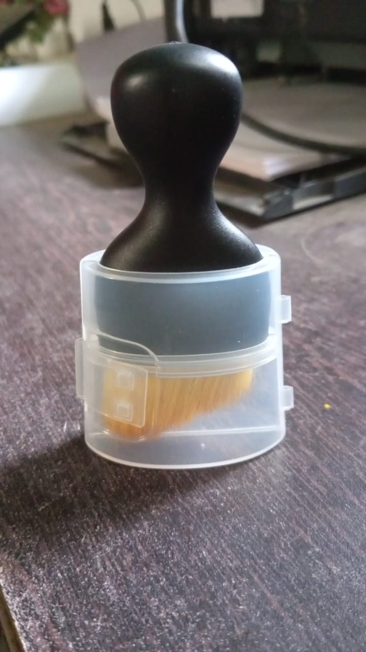 Mini soft car brush standing upright