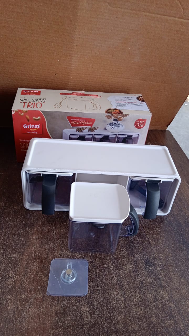 Grinss modular spice box set in kitchen environment