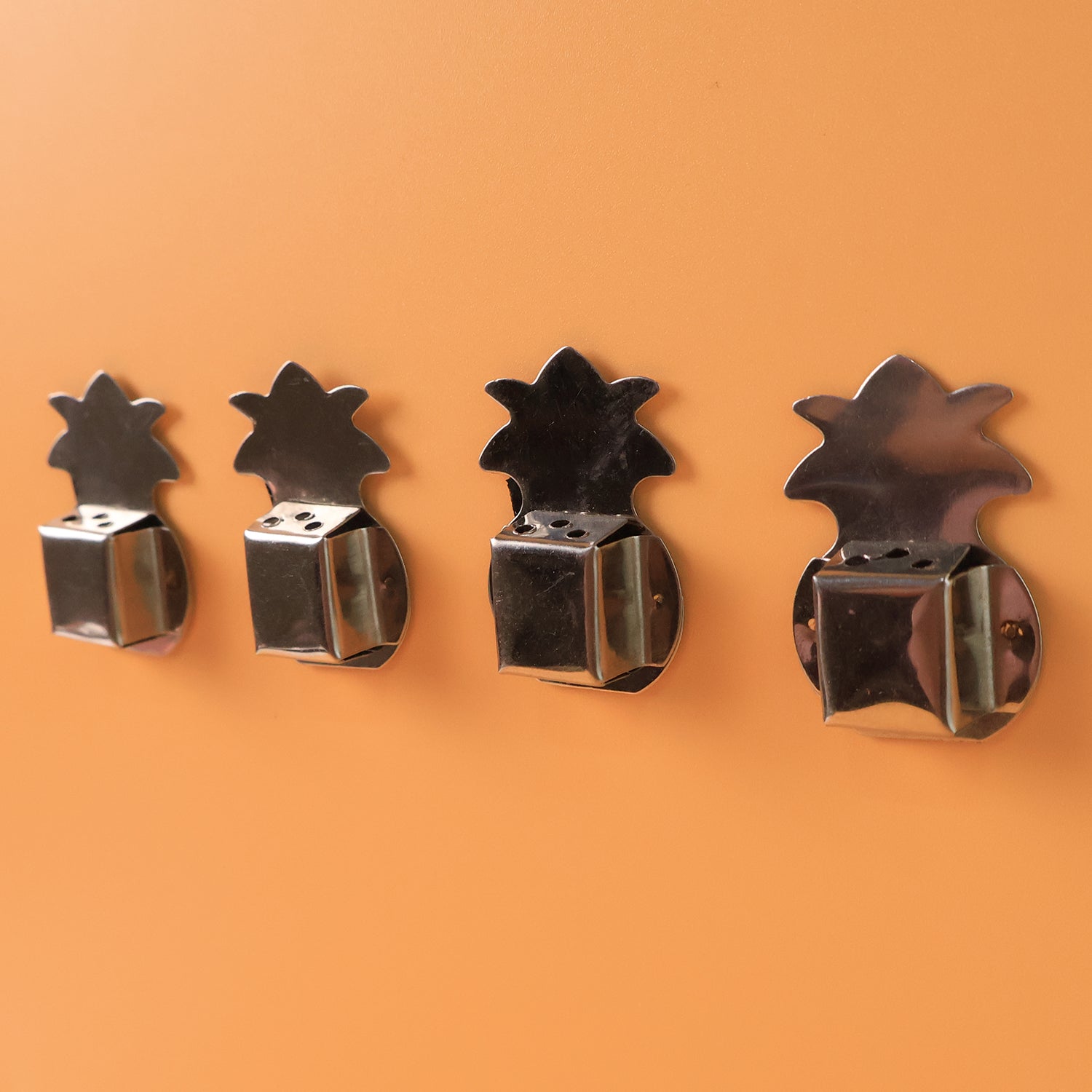 Metallic wall incense stick holder set in silver