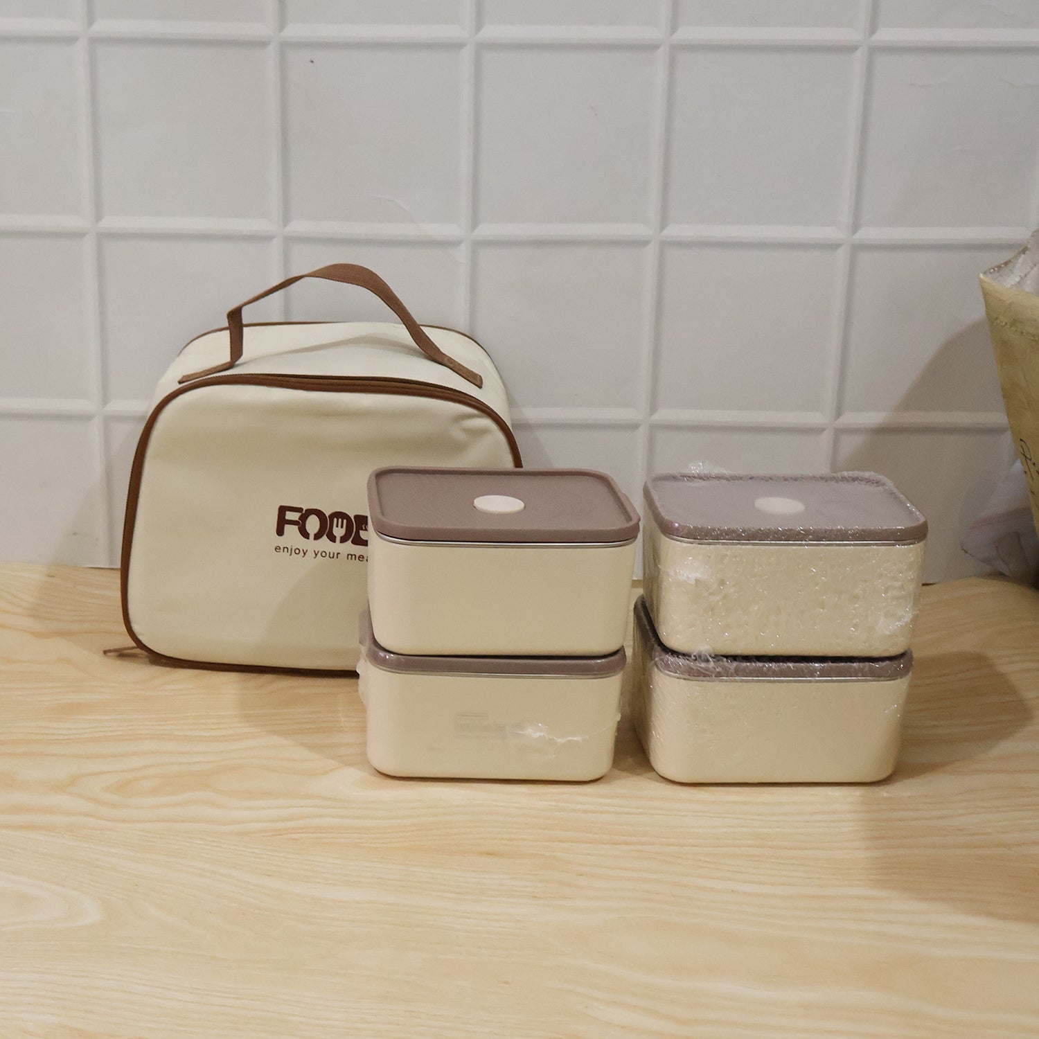 Stylish insulated tiffin set perfect for daily meals and picnics