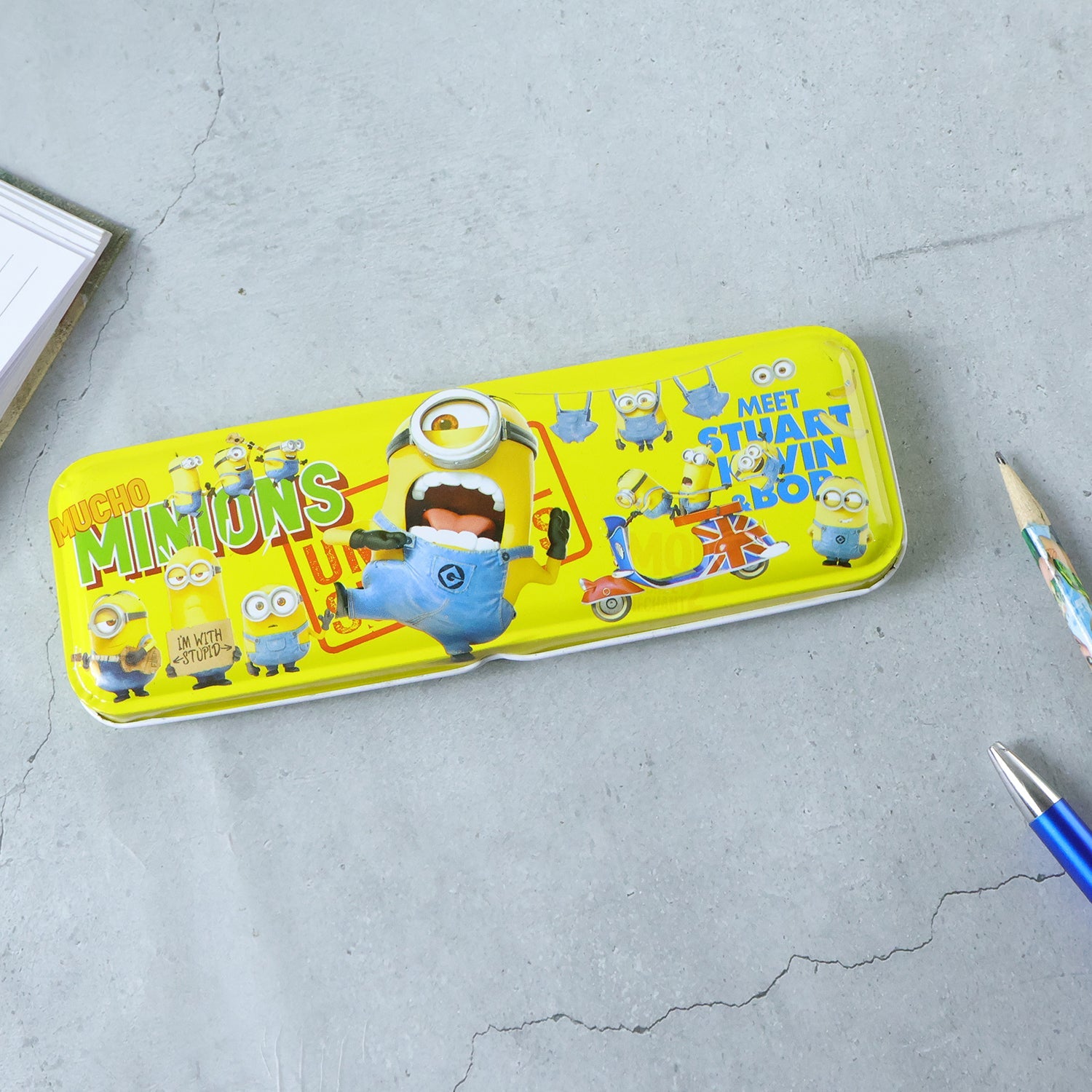 Cartoon -Themed Metal Pencil Box with Cute Design (1 Pc, Mix Design)