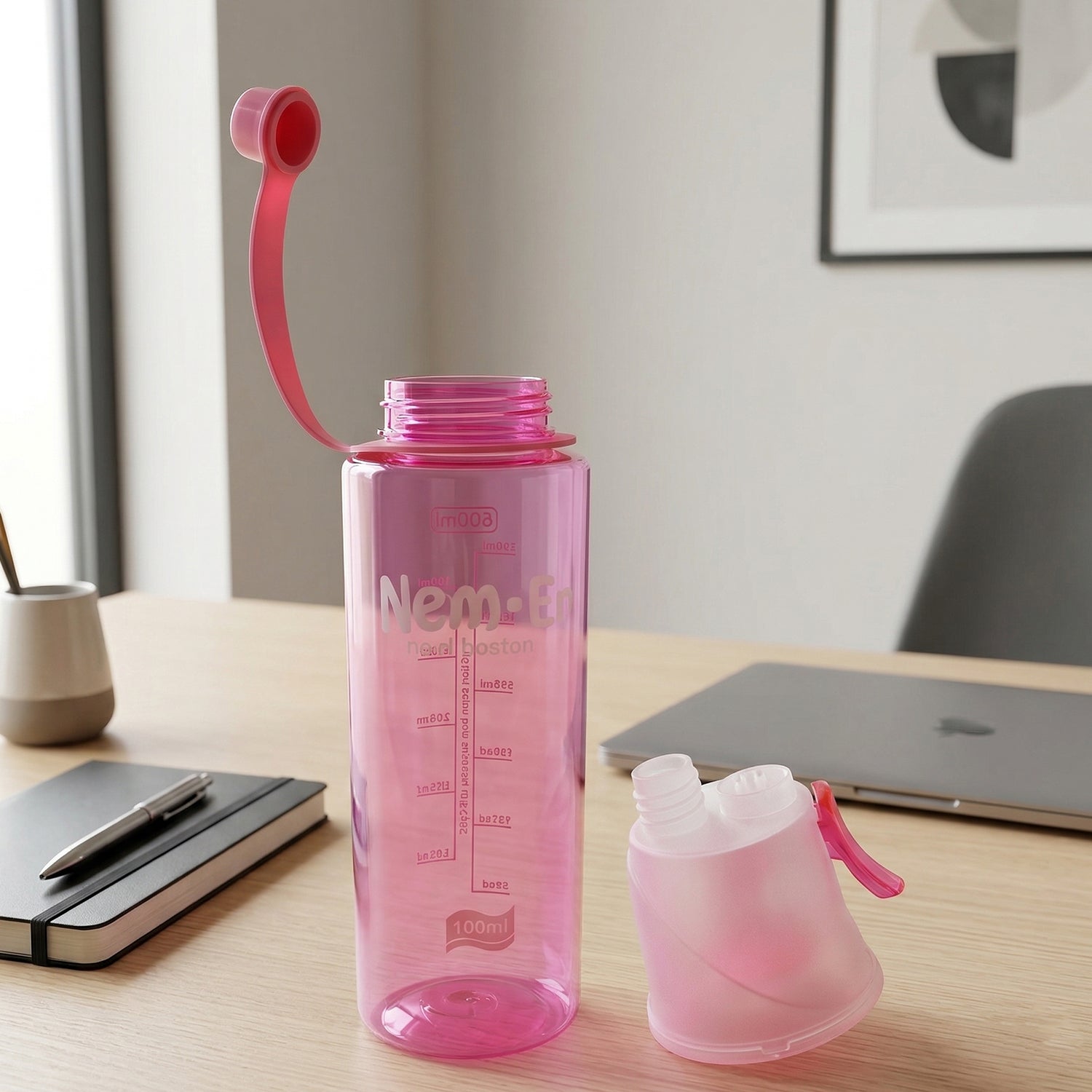 Plastic Dual Function Sports Water Bottle with Built-in Mist Spray and Leakproof Cap (600ML / 1 Pc)