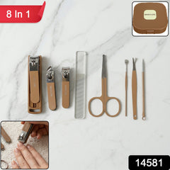 Nail grooming kit with travel storage case