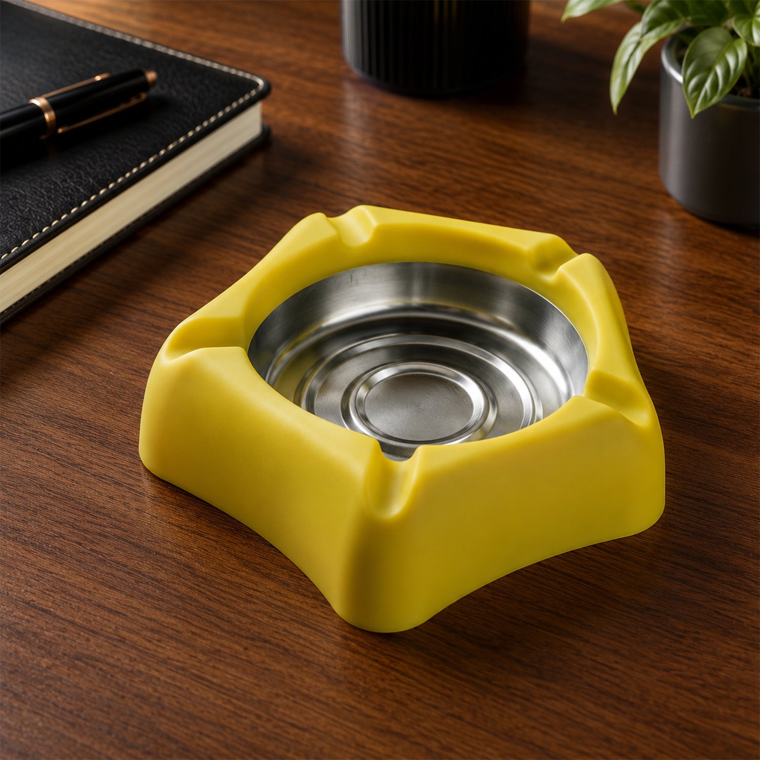 Heat Resistant Silicone Ashtray with Stainless Steel Inner Tray (1 Pc)